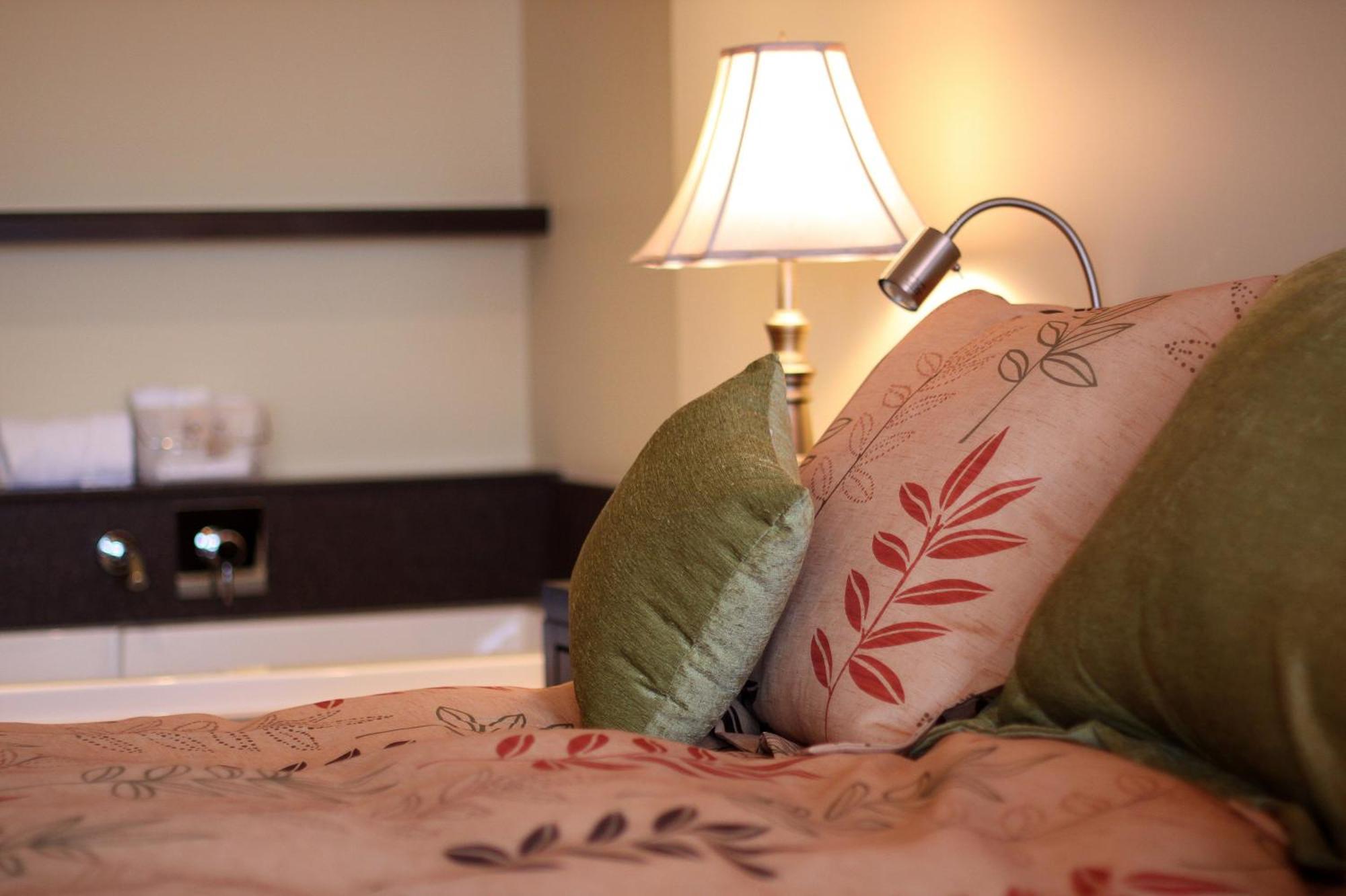 Goeliche Hotel Et Appartement Saint-Laurent-de-l'ile d'Orleans Ruang foto